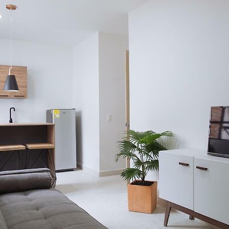 Apartamento Lleras Apartment เมเดยิน ภายนอก รูปภาพ